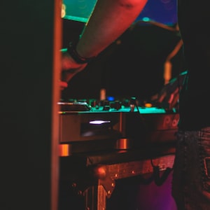 DJ Alek-Z - Roller Coaster (Hype Redrums) Luke Bryan DjMix